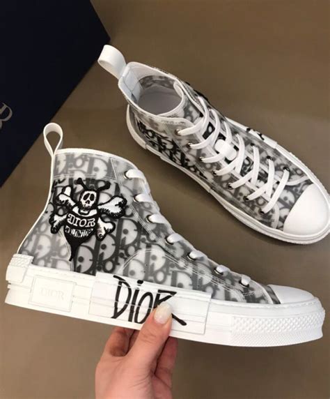 Dior High Top B23 